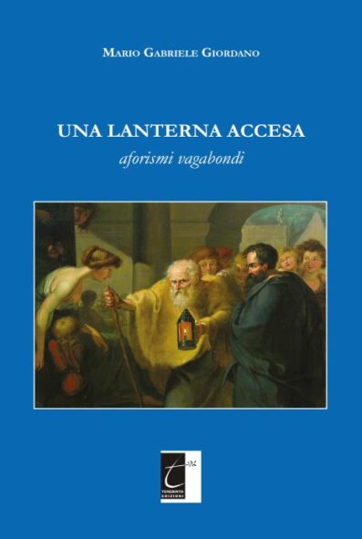 UNA LANTERNA ACCESA